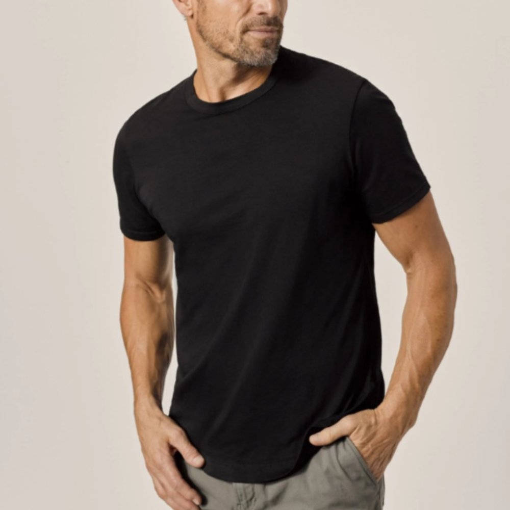 Buck Mason Men's Pima Curved Hem Tee in Black size L NWT MSRP $38